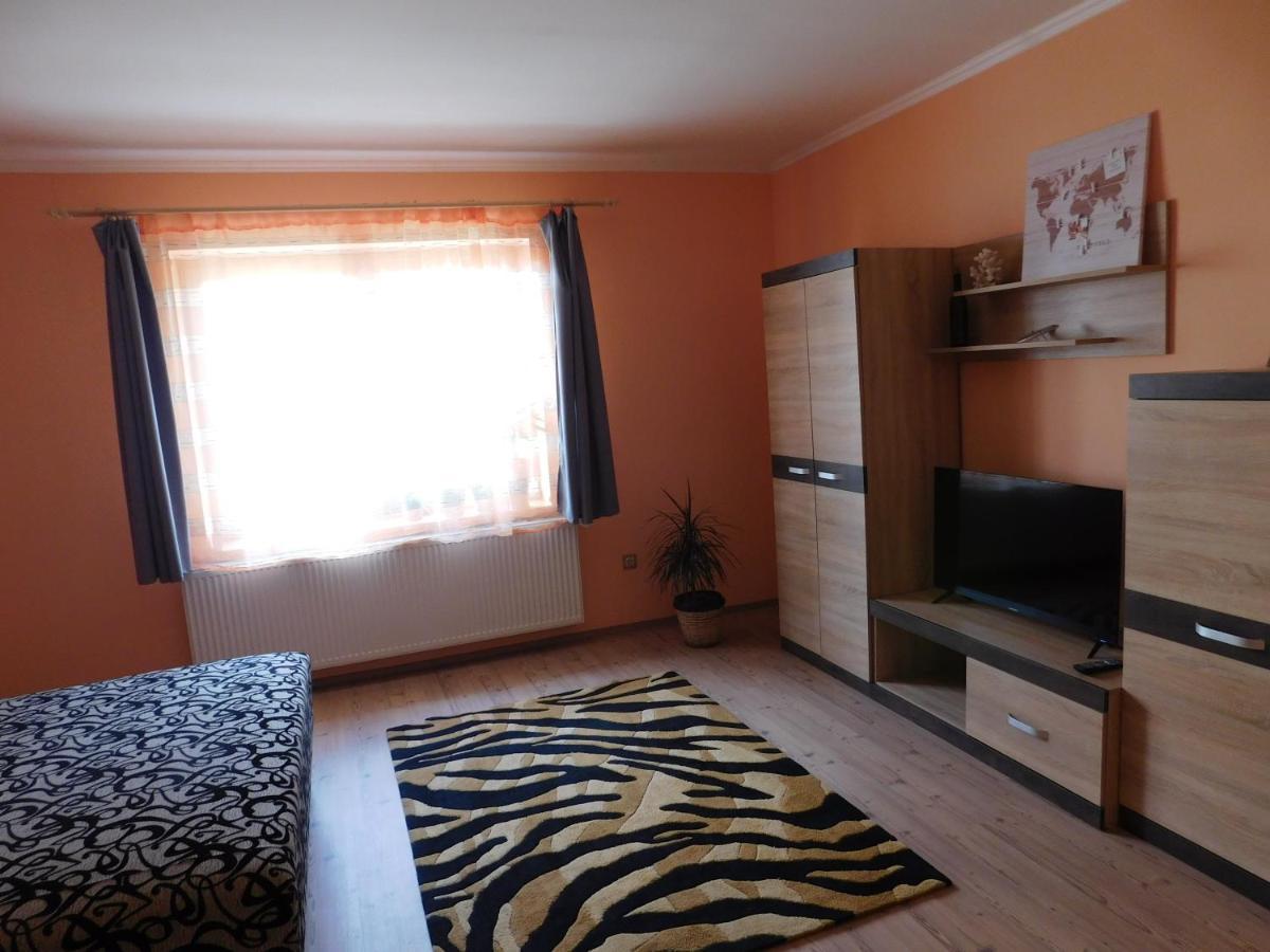 Apartament Lovas Vendeghaz Obanya Zewnętrze zdjęcie